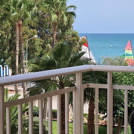 Apartamento Dos Habitaciones, Frente A La Playa, เบนิสกัสซิม ภายนอก รูปภาพ